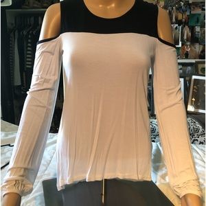 Venus XS top